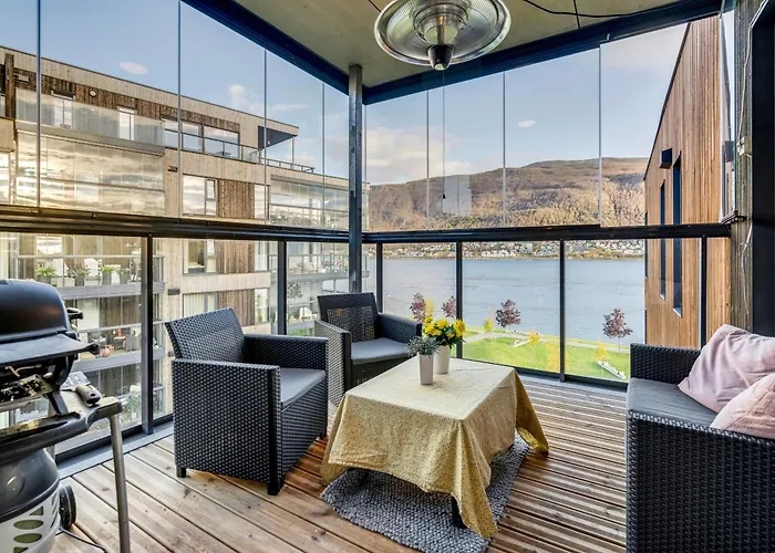 Arctic Luxe Horizon L Sea View L Balcony Appartement